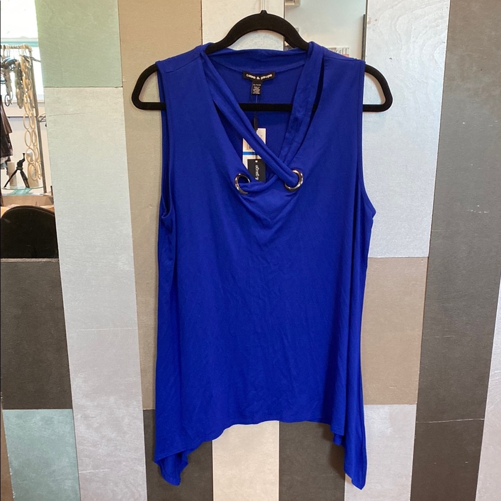 NWT Cable & Gauge Women's Blue Sleeveless Top